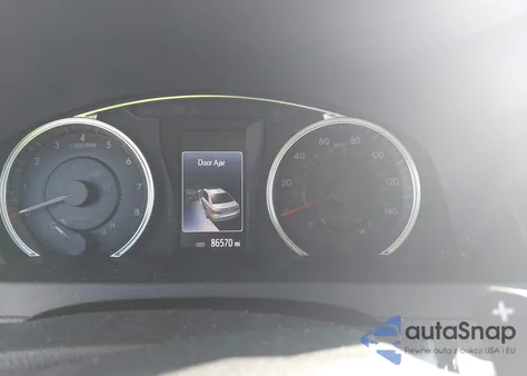 2016 Toyota Camry Xse z USA, uszkodzony, nr VIN 4T1BF1FK8GU554729